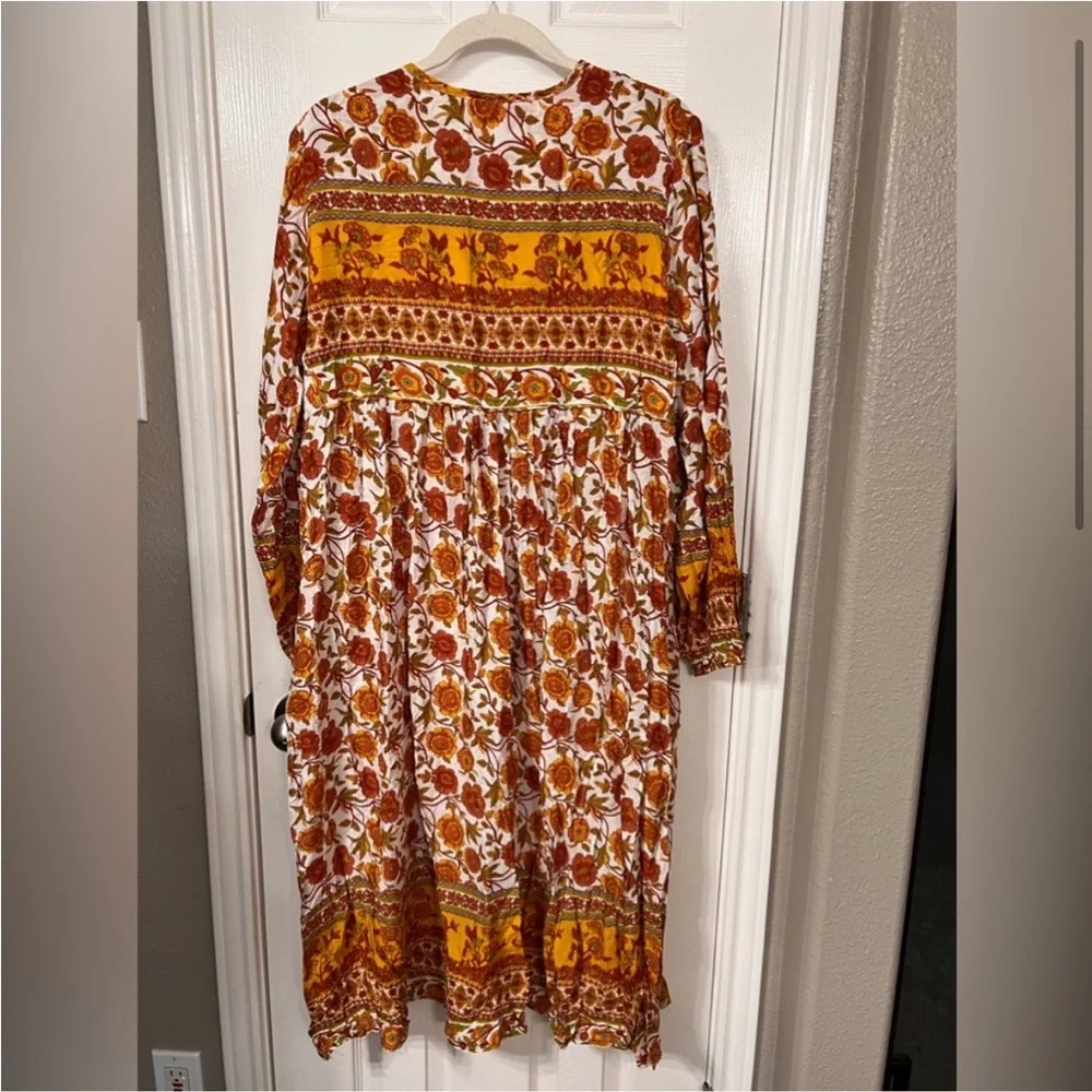 Floral Yellow Maxi Dress - Picture 5 of 7